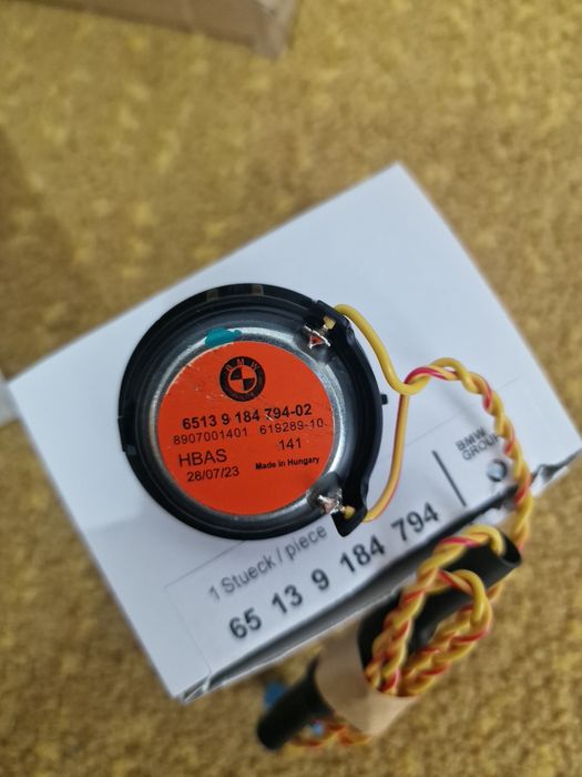 Boxe usi , tweeterele, boxa centrala harman kardon