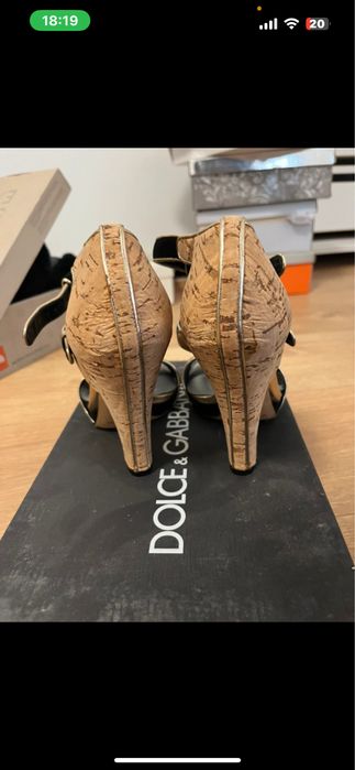 tocuri dolce gabbana (pretul este negociabil)