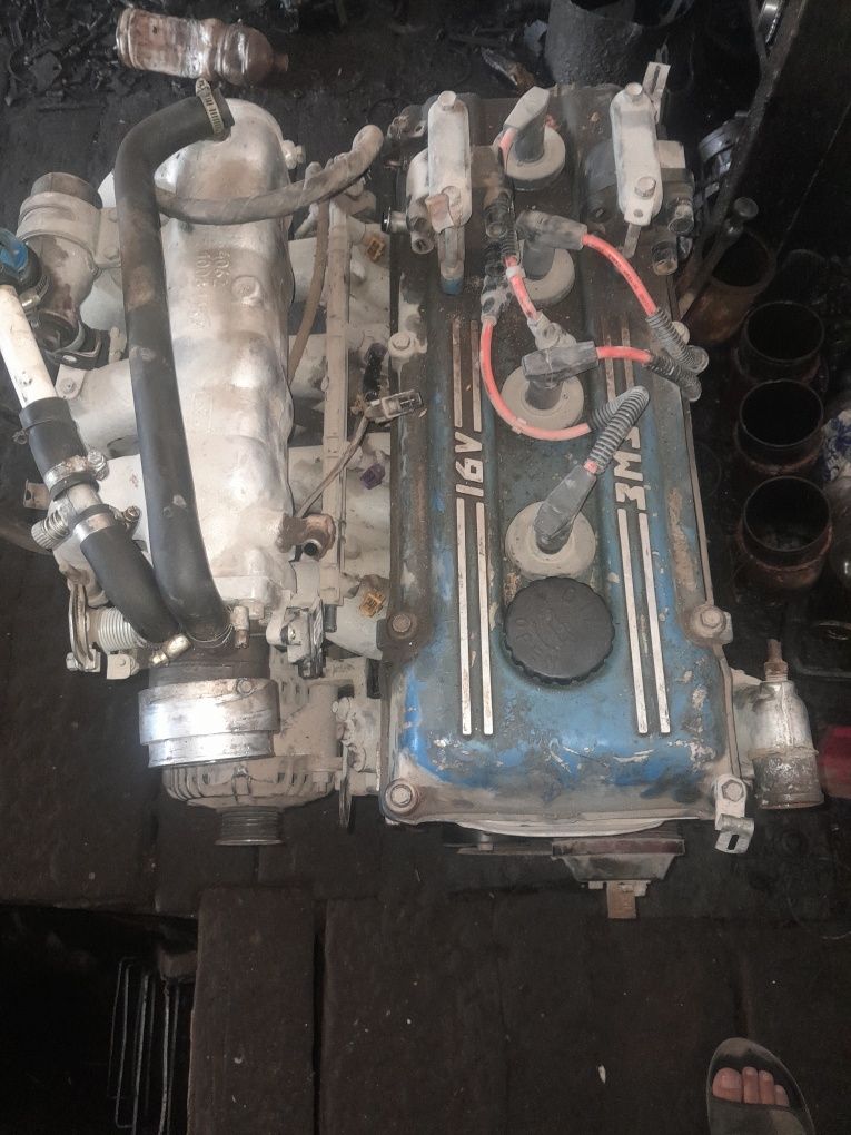 Zmz 406 mator sotladi