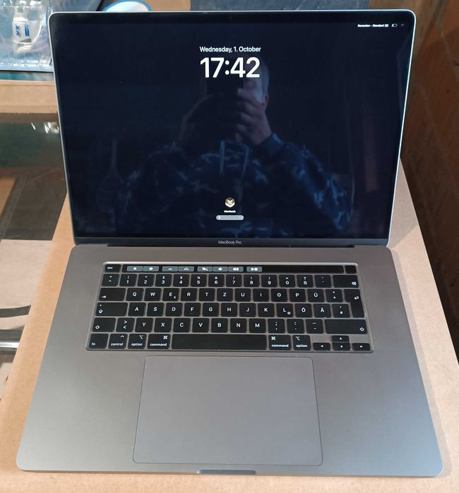 MacBookPro 16.1, I7, 32GB RAM - Stare perfecta estetic si functional