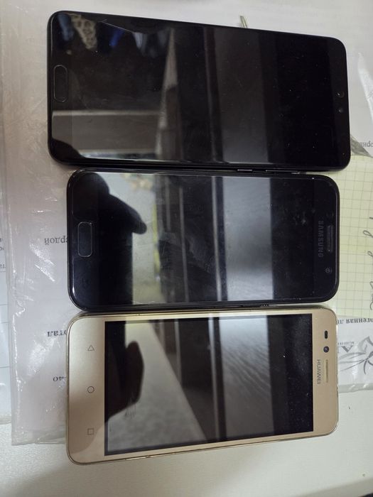 Продам 3 телефона за 35 тыс .