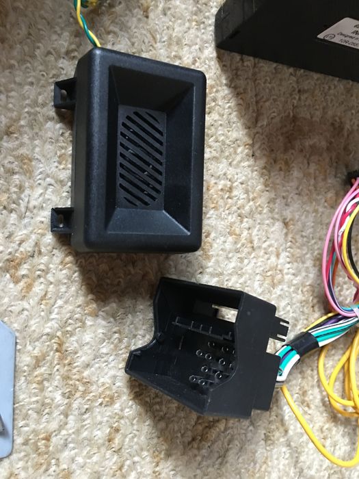 Connects2 интерфейс и Double Din за Mini Cooper F56 F57 от 2014