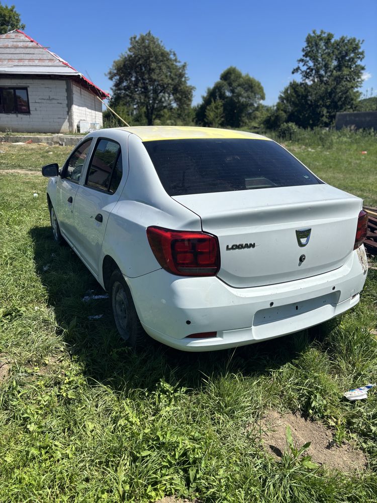 Vand sau schimb dacia logan 2013