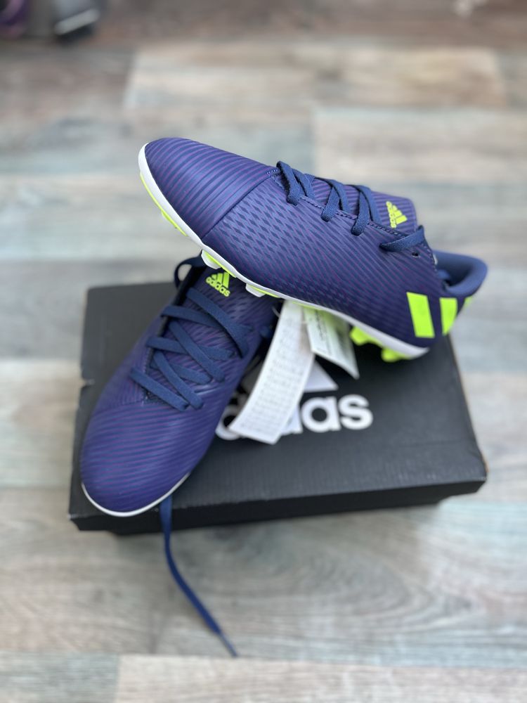 Бутонки Adidas