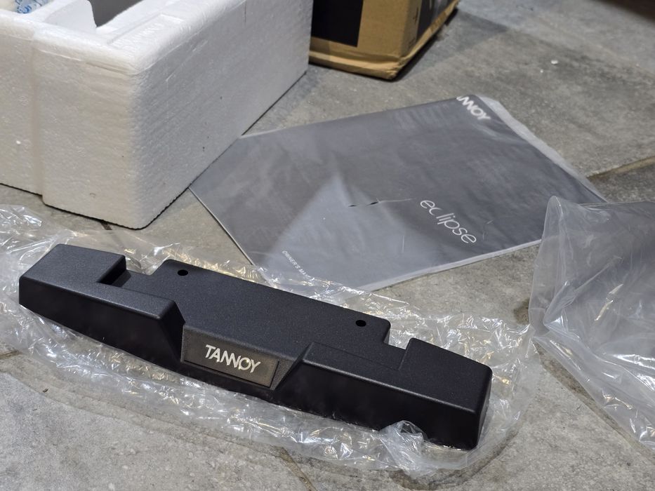 Boxe de podea TANNOY Eclipse two, hifi stereo noi