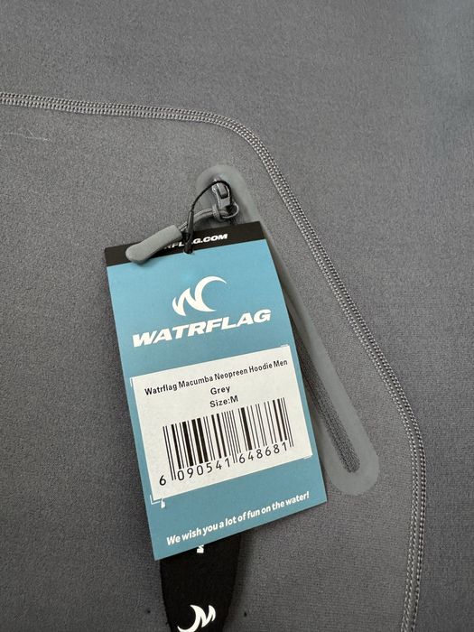 Hanorac watrflag unisex nou cu eticheta marimea M u