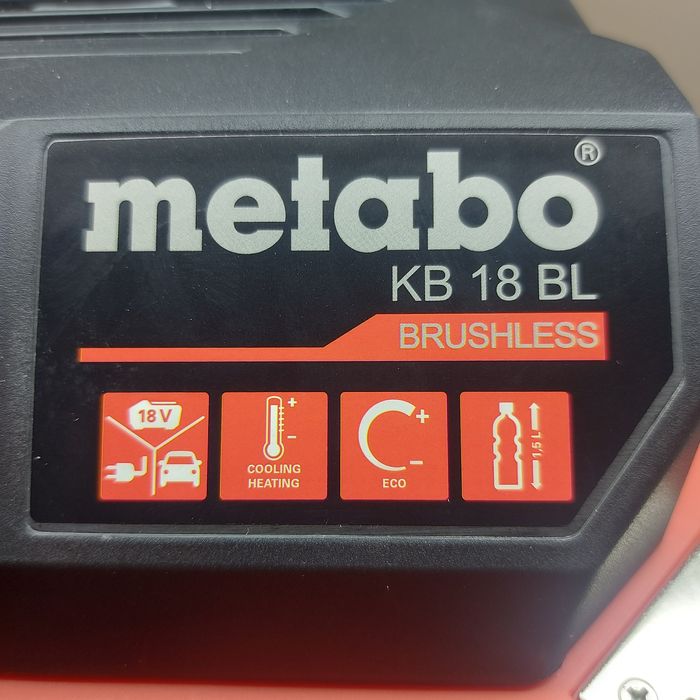 ПРОМОЦИЯ.Акумулаторна хладилна чанта METABO KB 18 BL