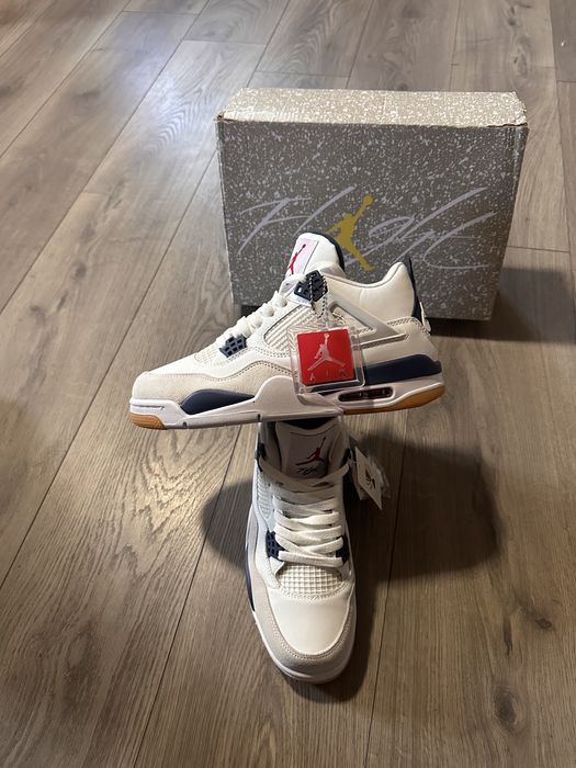 Jordan 4 Retro