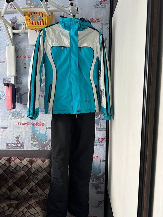 Продам зимний костюм