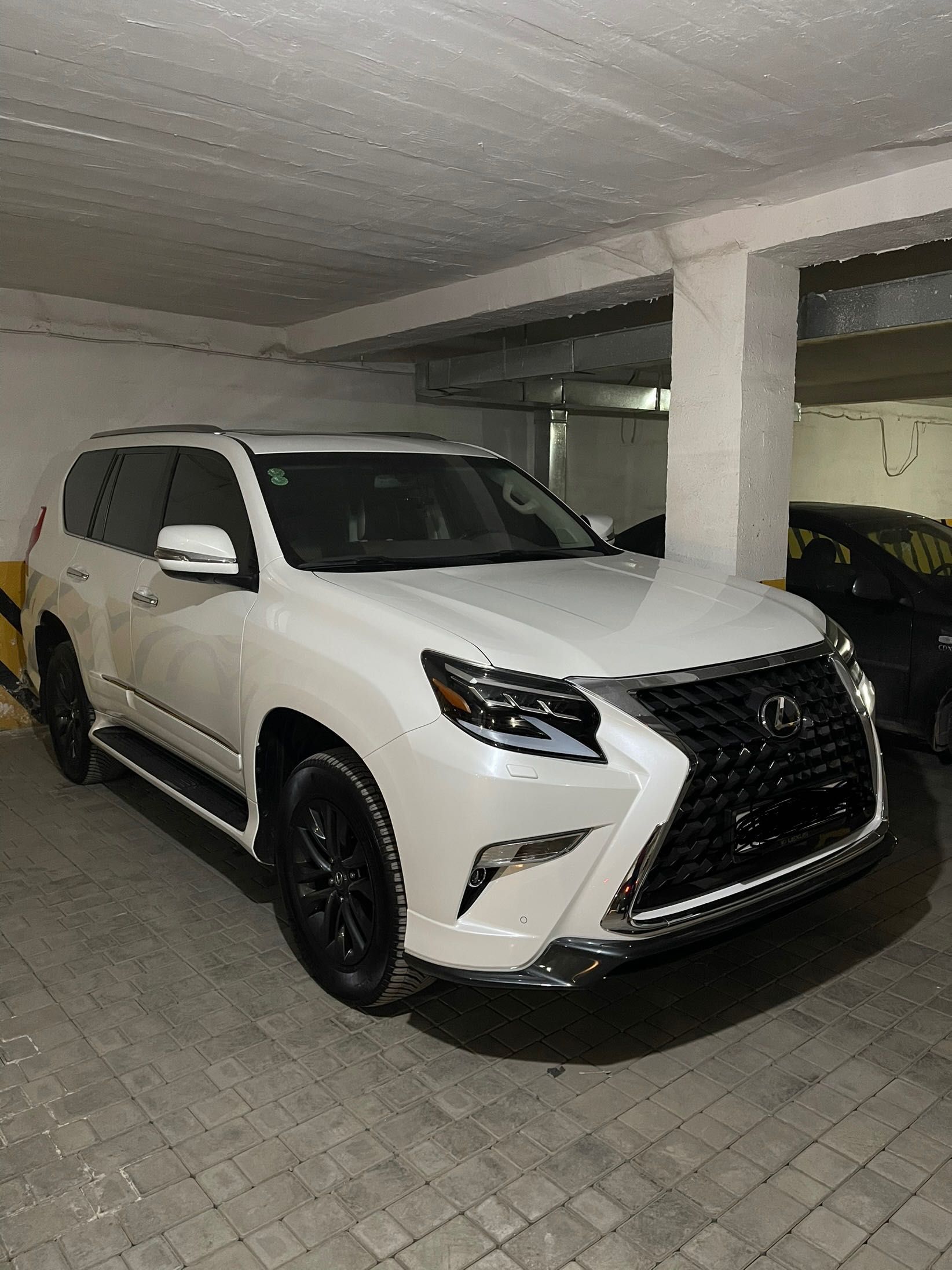 Lexus GX460 в идеальном состоянии