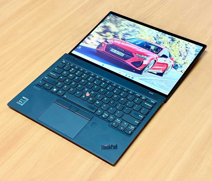 Lenovo X1 Nano G1/ i7-1180G7  / 16GB / 512GB SSD / 2K Touch 100% sRGB