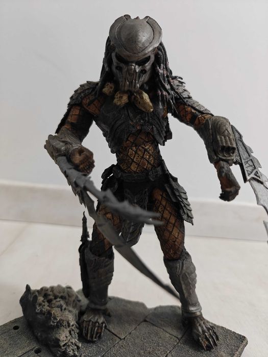 Figurina Celtic Predator de la McFarlane