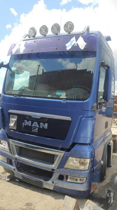 Dezmembrez camion MAN TGX /piese camion MAN TGX-piese motor
