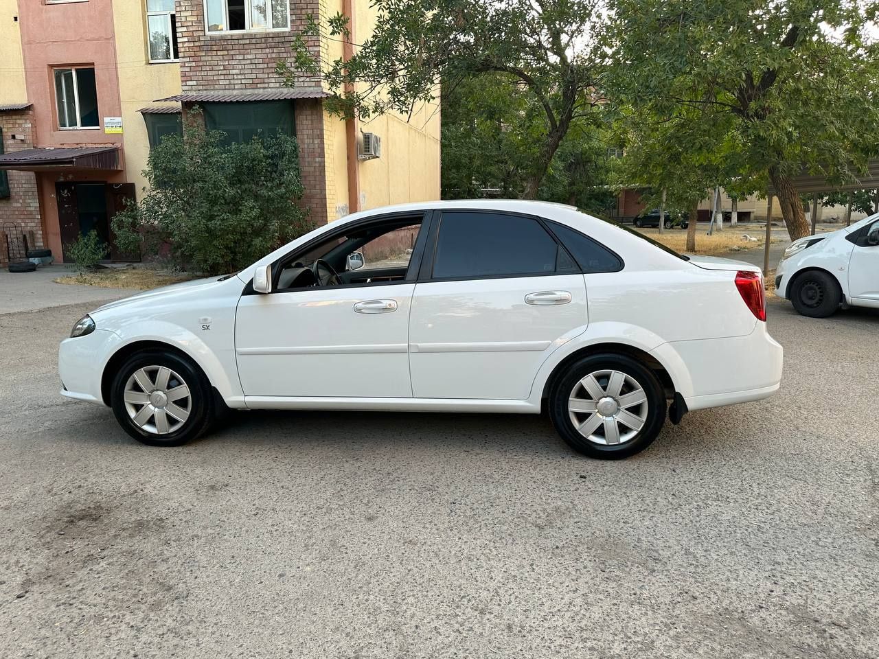 Lacetti 1-poz tozza 69,500 gentra