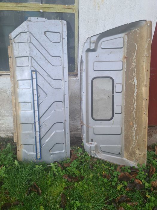 Panou separator cabină VW Transporter–metalic , stare foarte bună