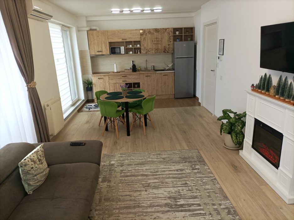 Penthouse (etajul 8) 3 camere,