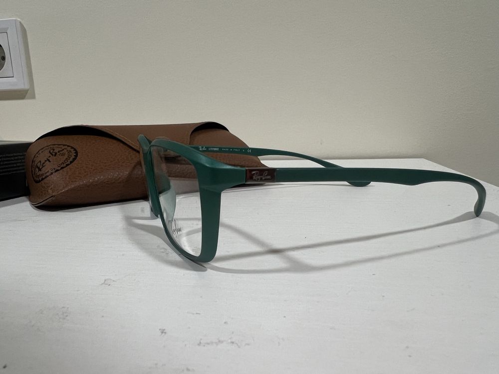 Рамки за диоптрични очила RAYBAN liteforce