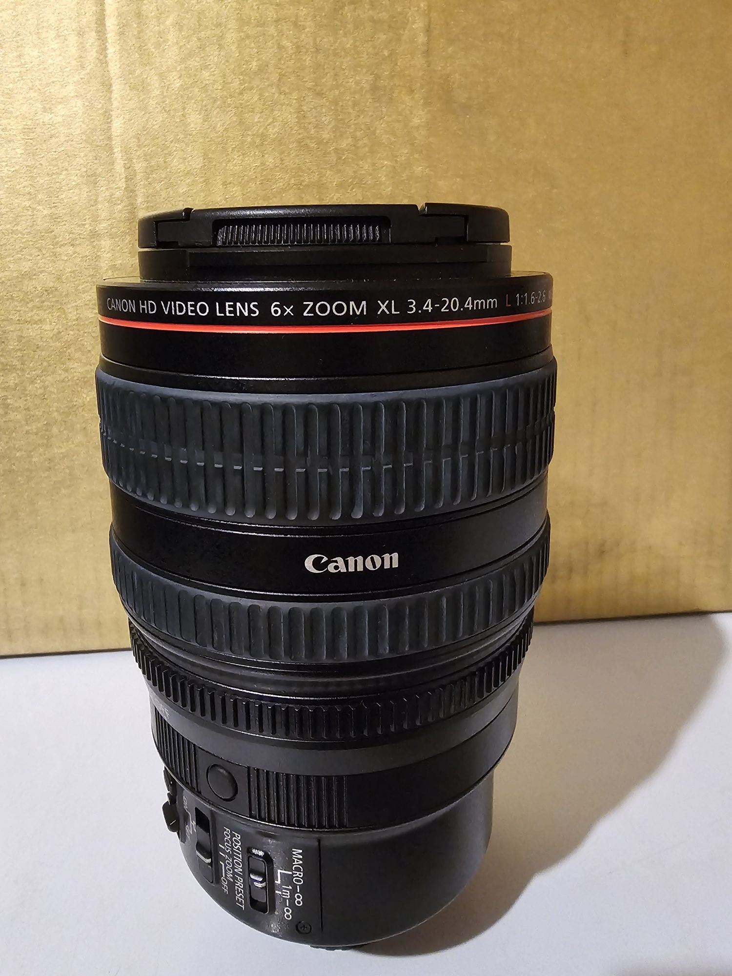Объектив Canon HD Video 6x Zoom XL 3.4-20.4mm L lens