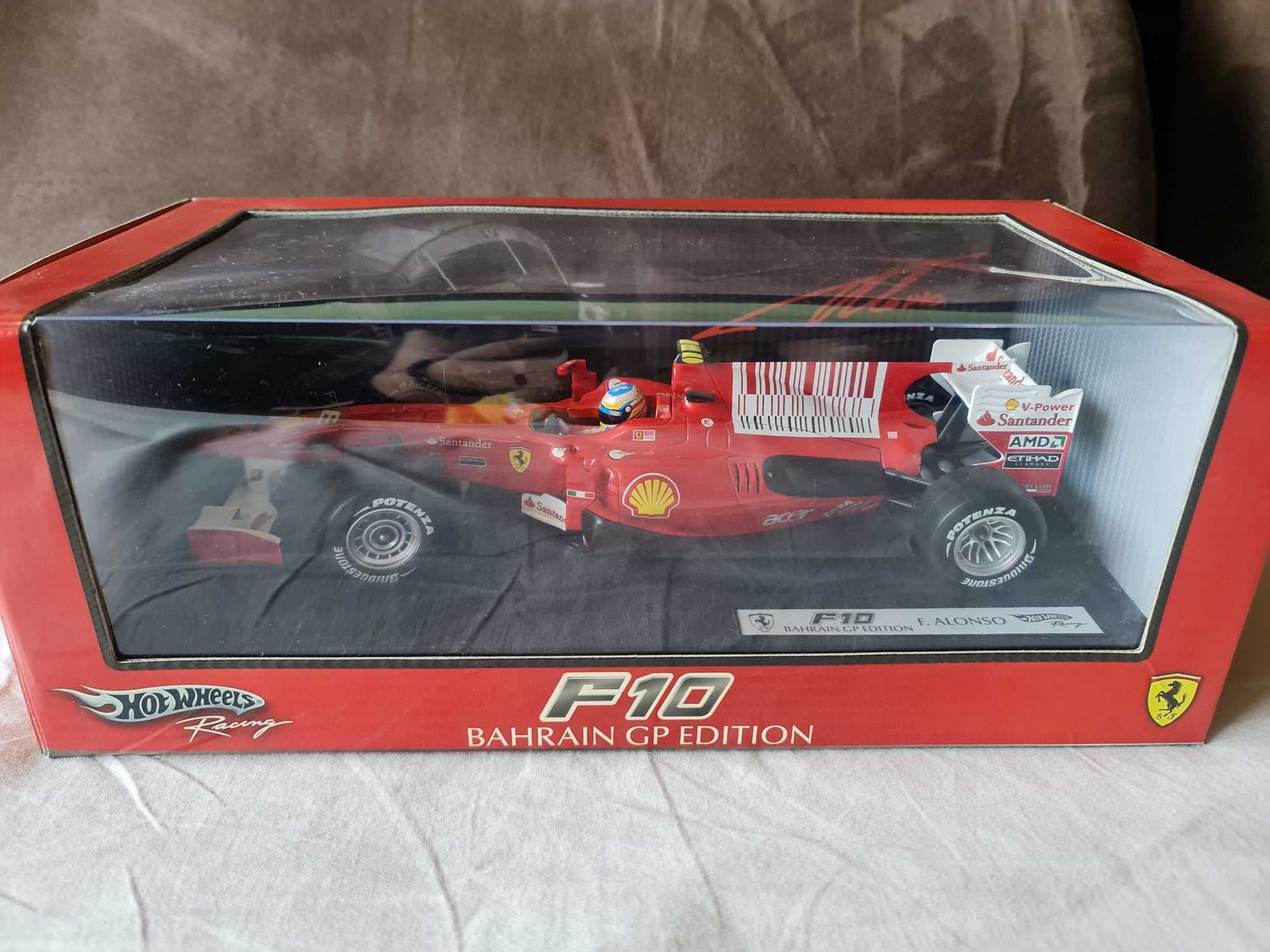 Ферари F10 Алонсо 1:18