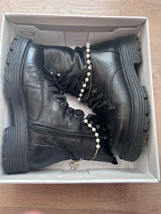 Боти естествена кожа тип кубинки