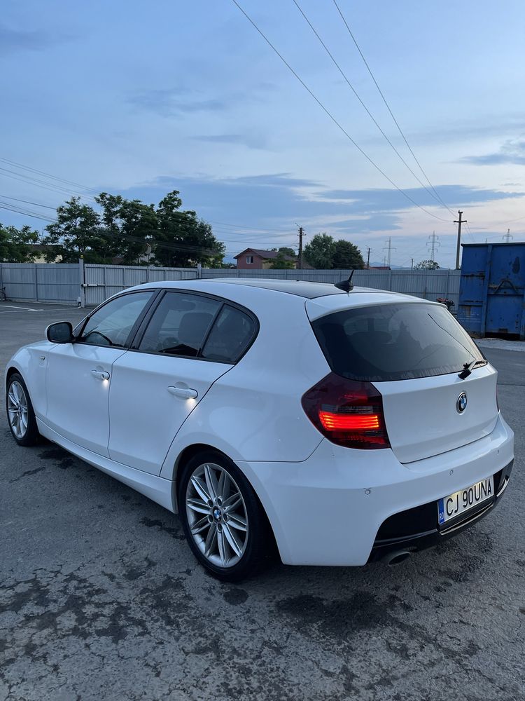 BMW Seria 1, pachet M