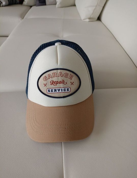 Vând Șapcă sport, mărime reglabila,noua , calitate.