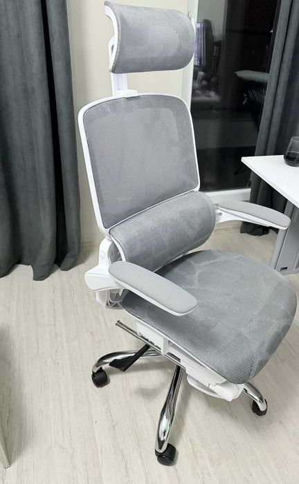 Ергономичен офис стол HB Delux - 3 години гаранция Plasico