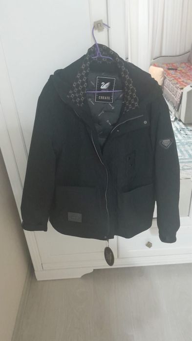 Куртка мужской.