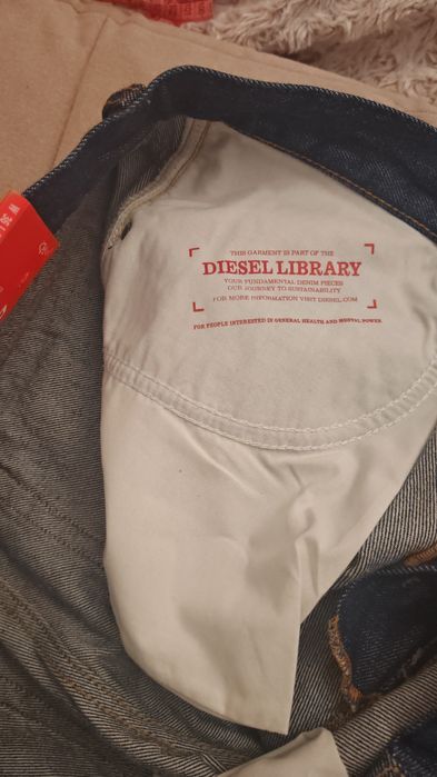 Blugi Diesel Macs Regular Fit