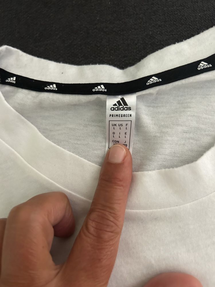 Оригинална тениска ADIDAS