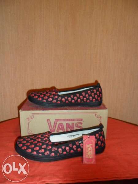 Нови дамски обувки Vans, номер 36 1/2