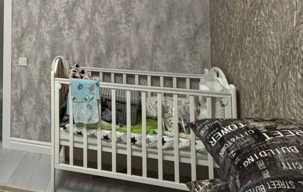 Продам манеж кровать