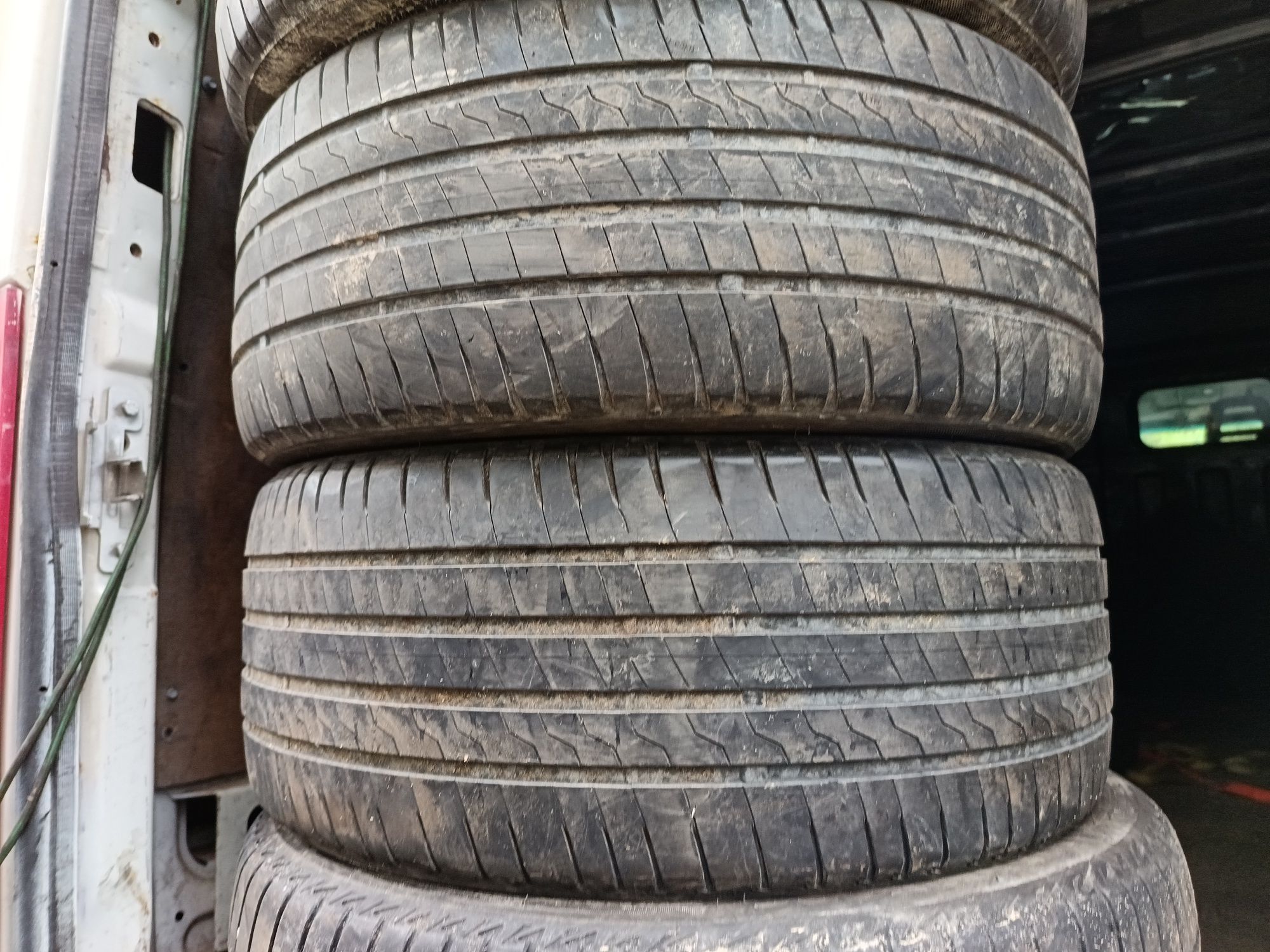 Anvelope vara 215 40 17 firestone 2022