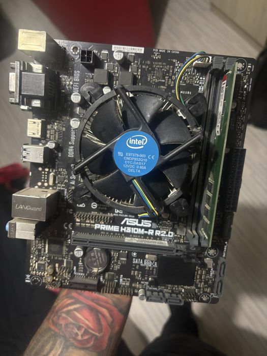 Дънна платка asus