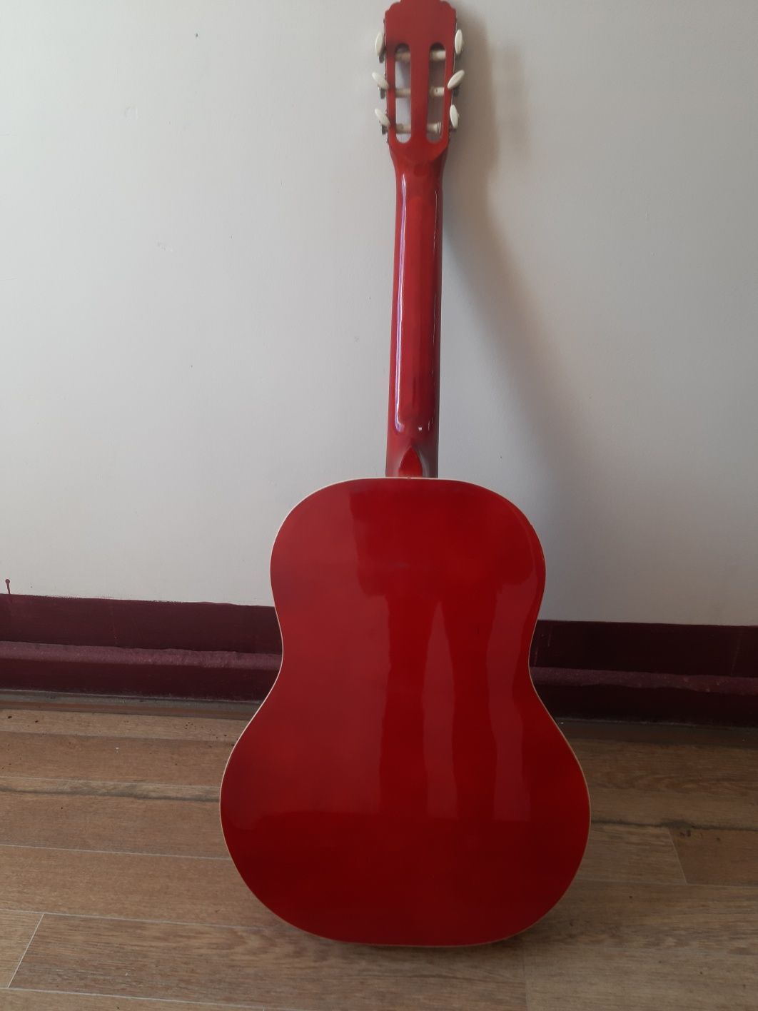 New Gitara classik neylon 39 chexoli bilan