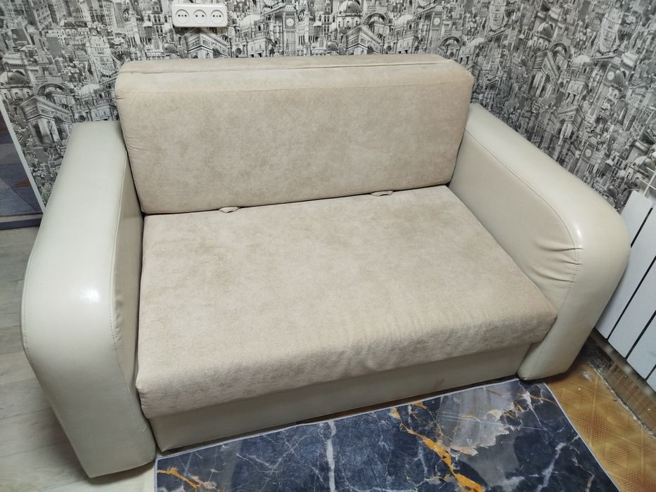 Продам мини диван раскладной