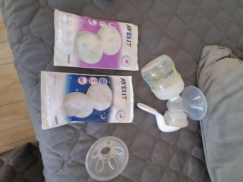 Ръчна помпа за кърма AVENT