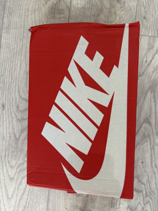 СРОЧНО  продам nike dunk