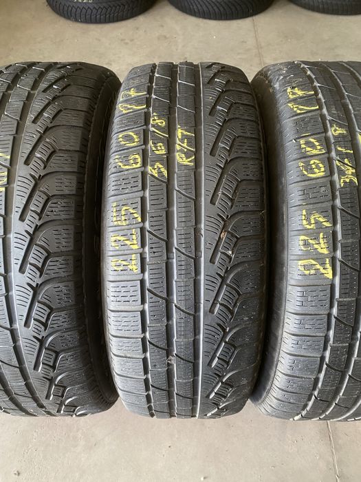 Anvelope iarna 225/60/17 Pirelli Sottozero 2 RFT 225 60 17 R17