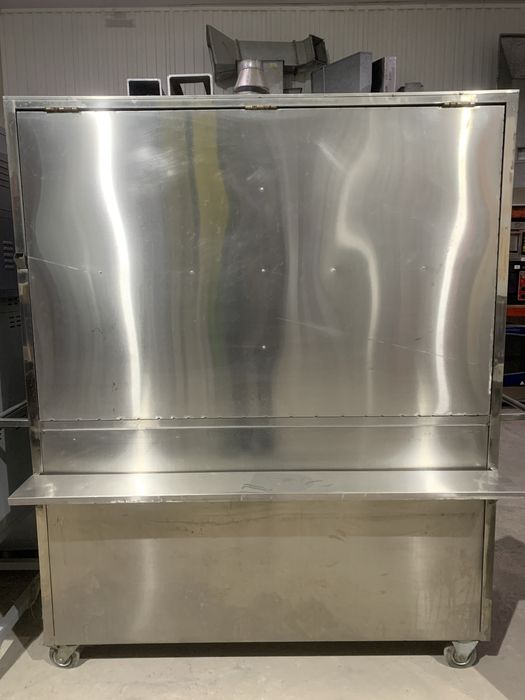 Уличный прилавок б/у в отличном состоянии!!!