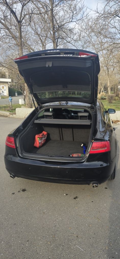Продавам Ауди А5 3.0 tdi Sportsback