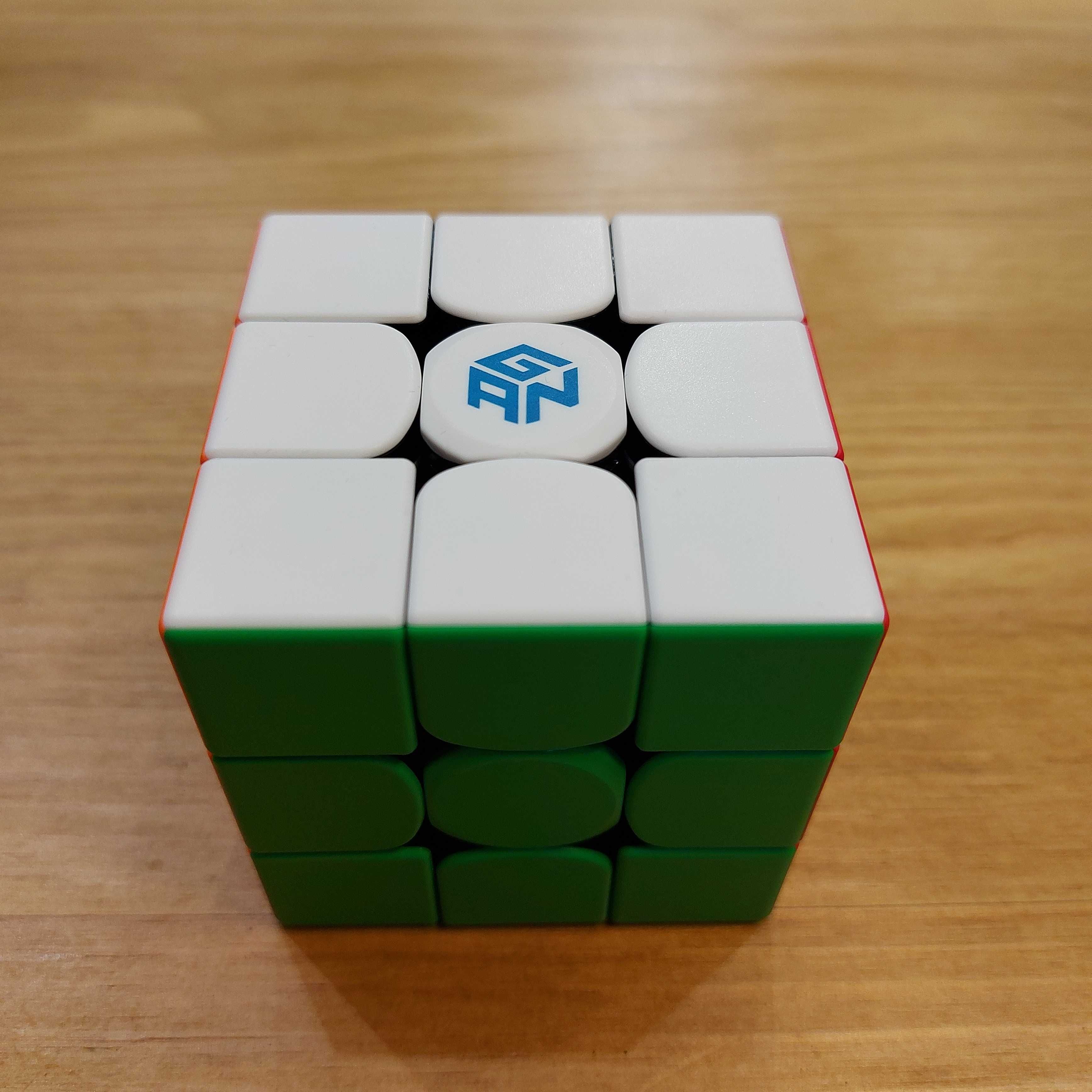 Магнитный Оригинальный Кубик Рубика "Gan 356 M" 3 на 3. Оригинал 100%.