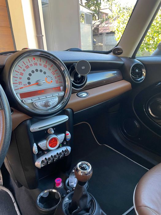 MINI COOPER S 1,6 benzina,174 CP, 2009