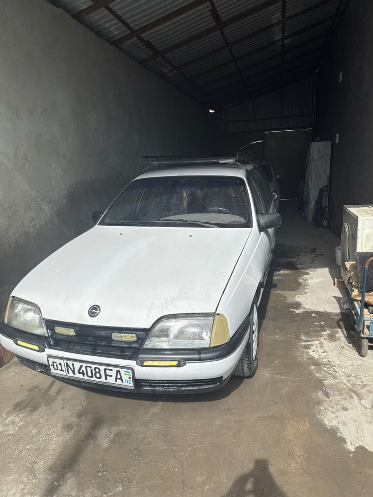 Продается Opel Omega в хорошем состоянии на ходу
