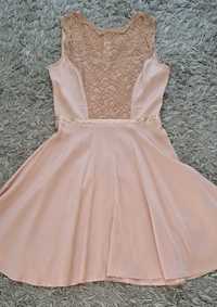 Нежна официална рокля в светло розово