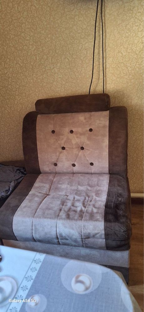 Кухонный диван + кресло + стол