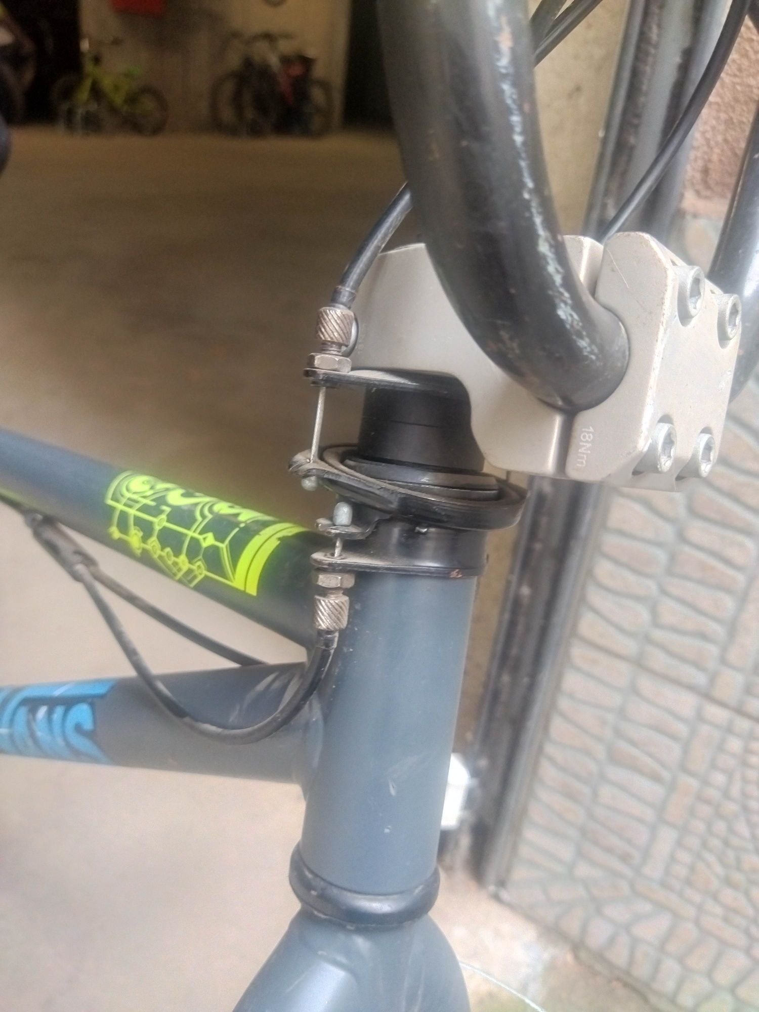 BMX WIPE с 360⁰ спирачки, с нови гуми
