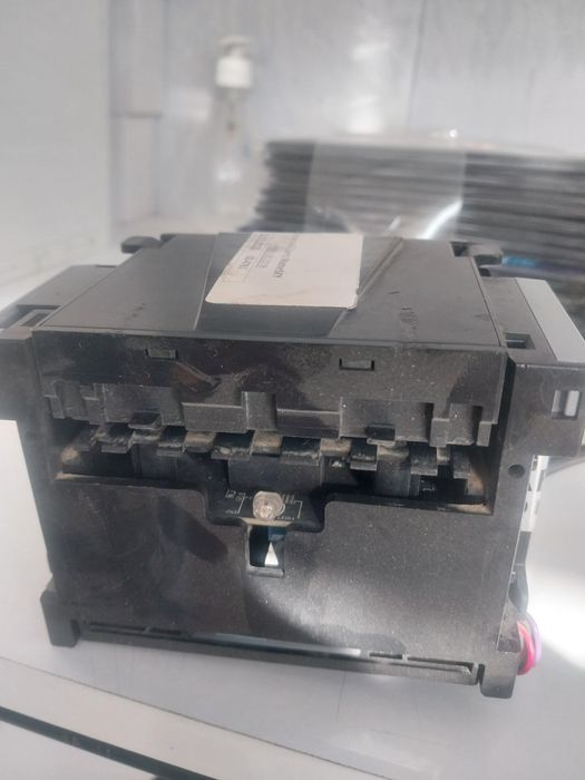 Купюрник ICT L-83 сотилади