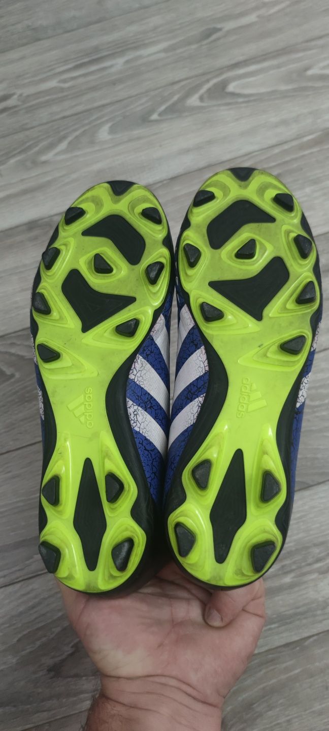 Ghete fotbal Adidas