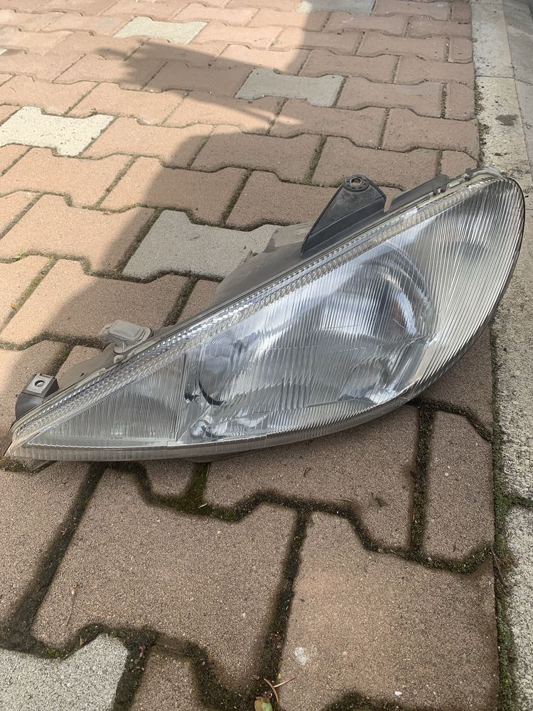Фар ляв десен пежо206 peugeot 206